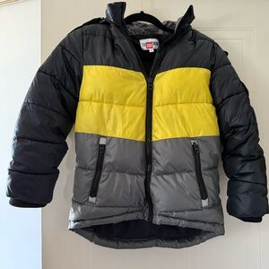 2/30$ Winter Puffer Jacket Boys Small (7-8) “Survival Gear”
